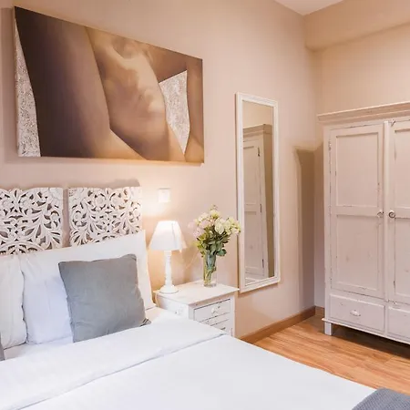 Hotel Communale De Carouge 2*