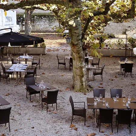 Communale De Carouge Hotel